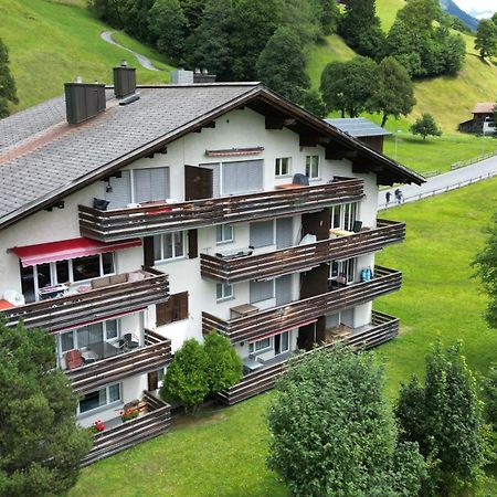 Gemuetliches Appartement Fuer Erholung Und Sport Klosters Exteriör bild