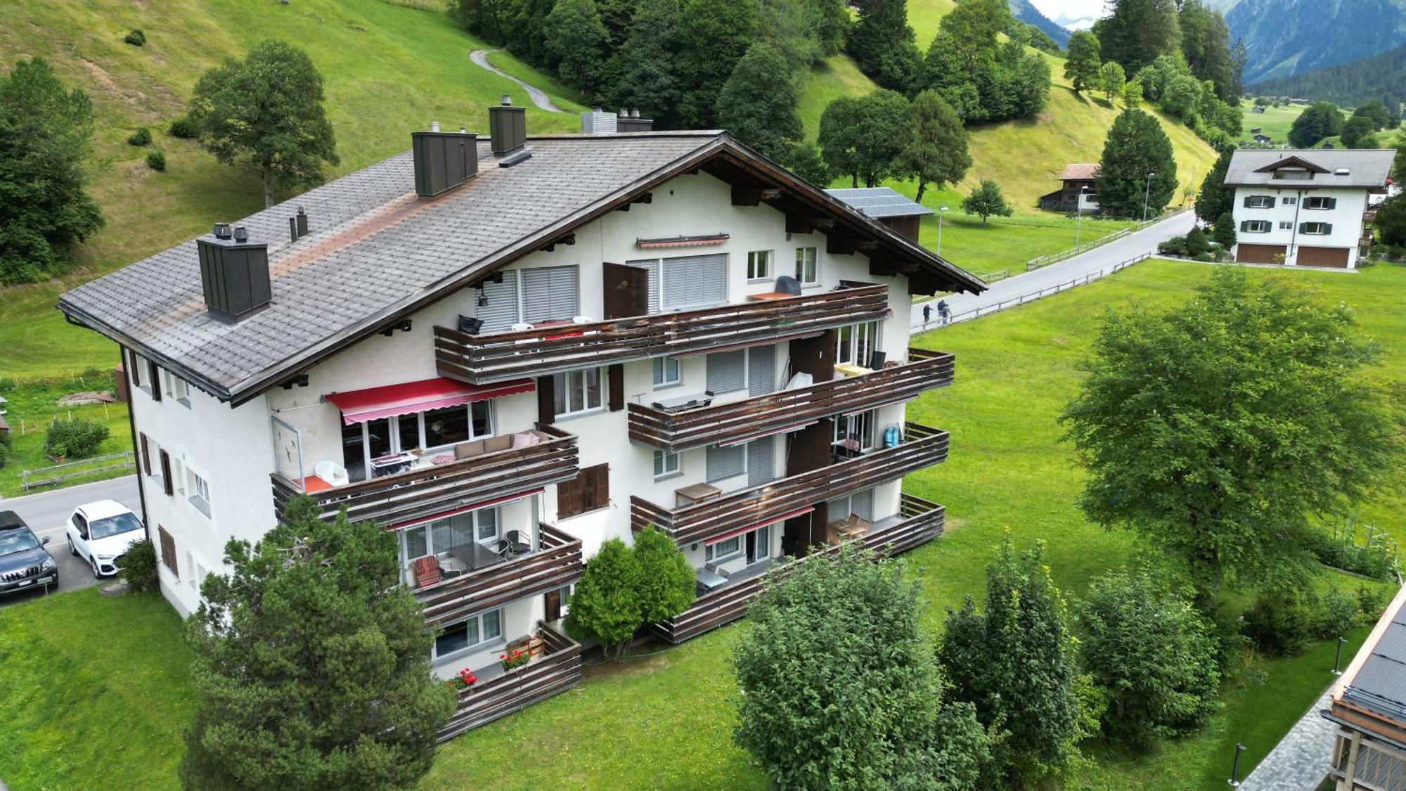 Gemuetliches Appartement Fuer Erholung Und Sport Klosters Exteriör bild